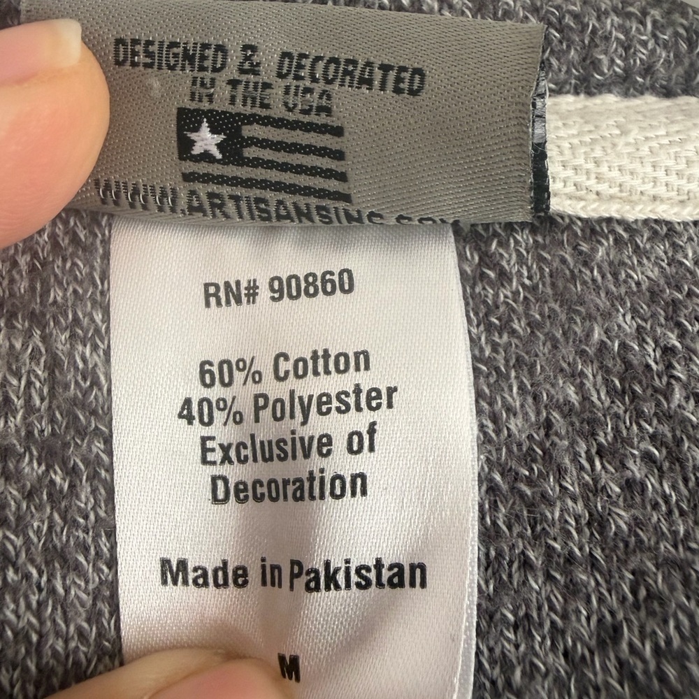 Artisan Gray Hoodie women size M - Picture 8 of 11